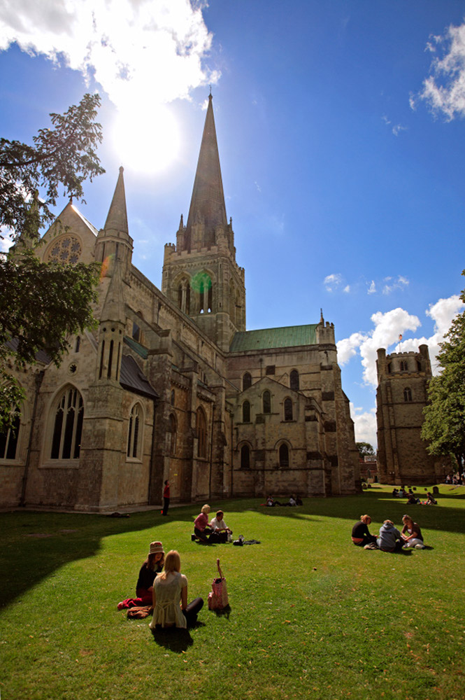 %_tempFileNamechichester-town-cathedral-2%