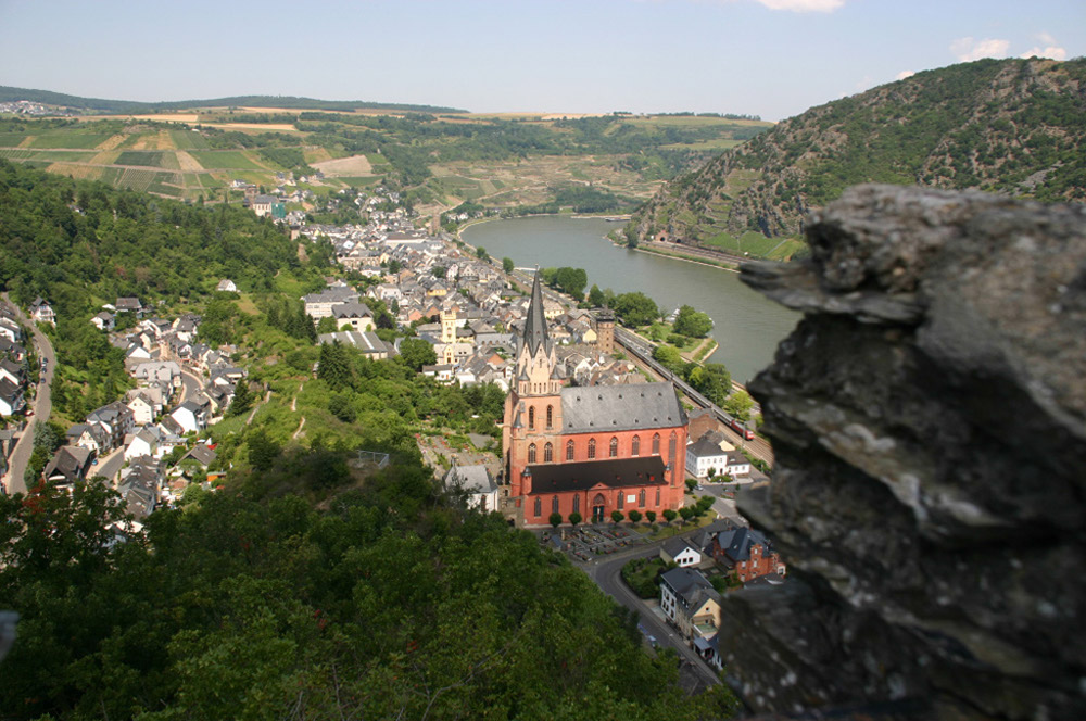 %_tempFileNameoberwesel-view-from-castle-7%