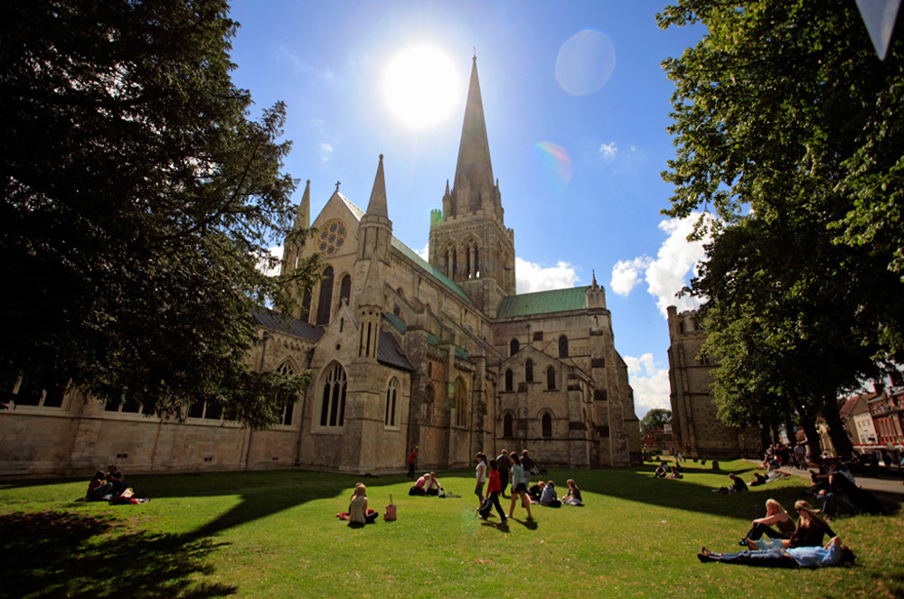 %_tempFileNamechichester-town-cathedral-4%