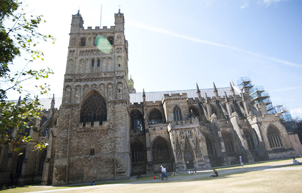 %_tempFileNameexeter-cathedral-13%