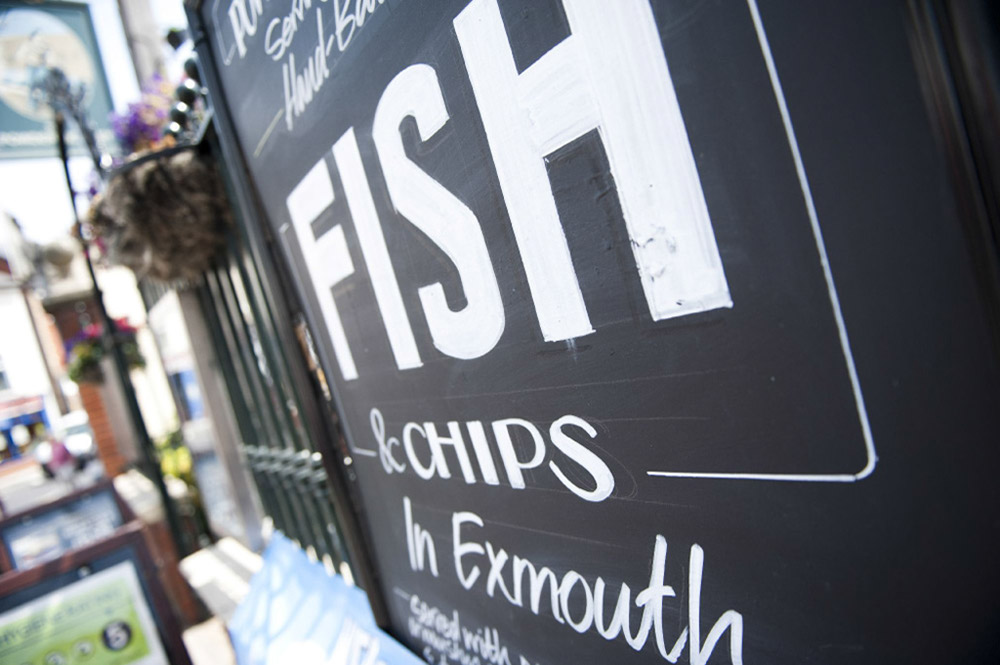 %_tempFileNamefish-and-chips-in-exmouth%
